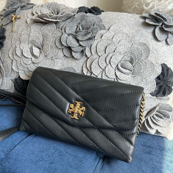 Tory Burch Kira Chevron Leather Crossbody Bag - Picture 2 of 7